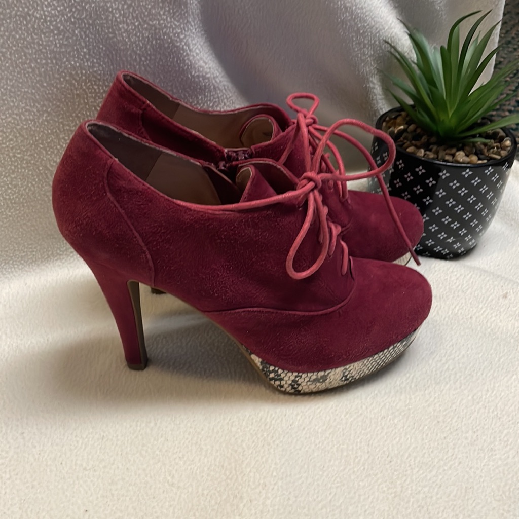 Eblan Heels